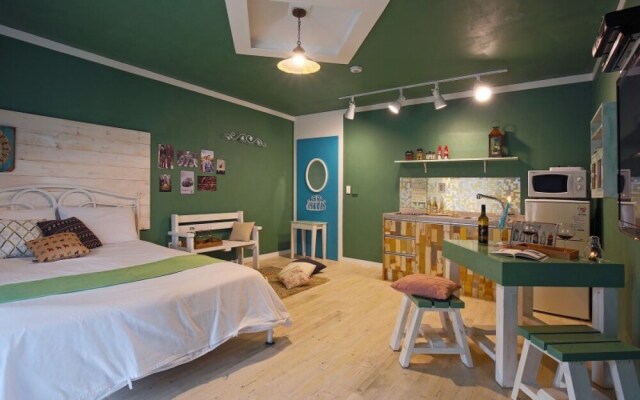 Attimua Guesthouse & Pension