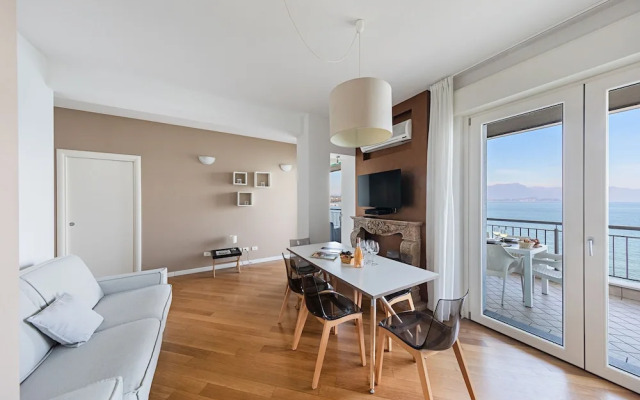 Residenza Miralago - 20 Porzia - Locazione BK