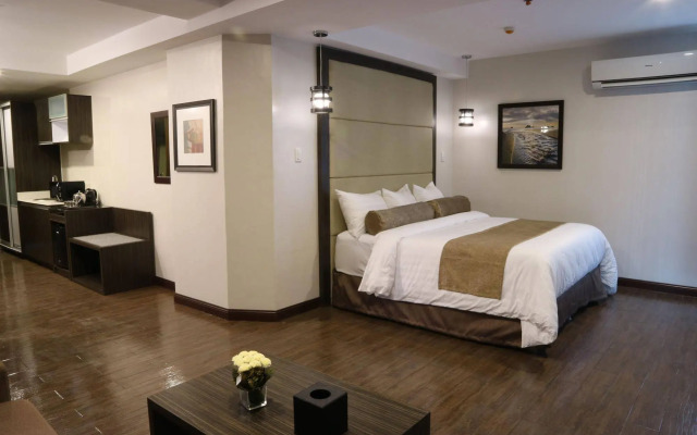 West Avenue Suites