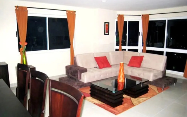 Semi Penthouse Torres Del Lago