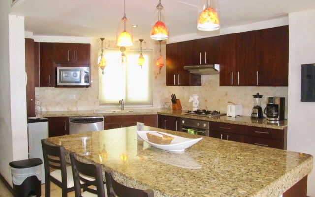 Bosque De Los Aluxes Bamboo By Playa Paradise