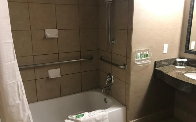 Holiday Inn & Suites Albuquerque-North I-25 by IHG