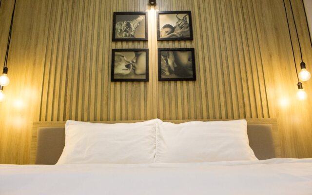 Mis Hostel