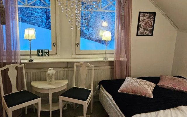 Villa Red House Arctic Circle