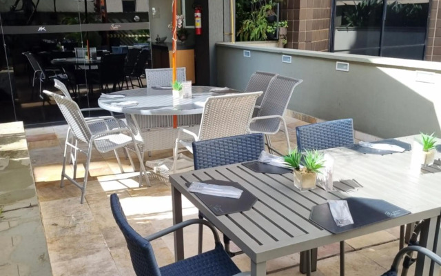 Condomínio Max Savassi Superior apto 1302