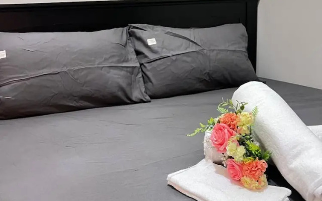 Unistay Coast Res R38 with Bal-Sunset Vw