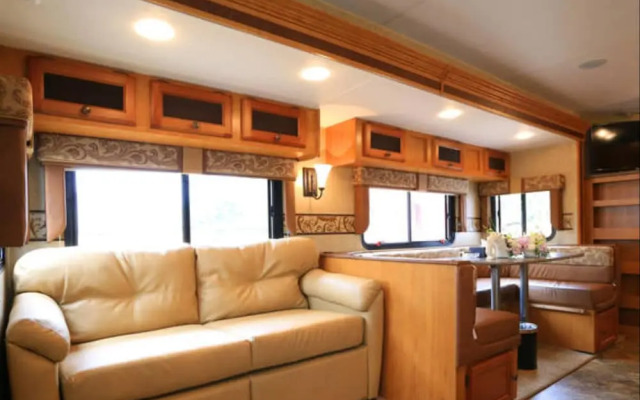 XFY Caravan
