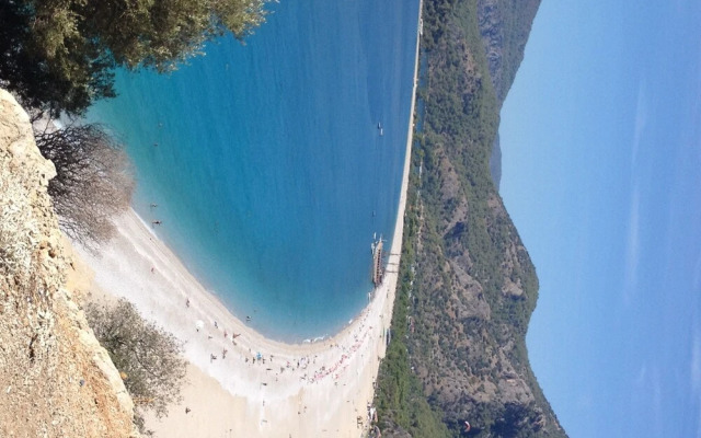 Paddys Apartments, Hisarönü