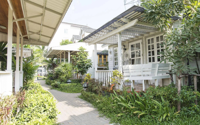 At Residence Suvarnabhumi Hotel