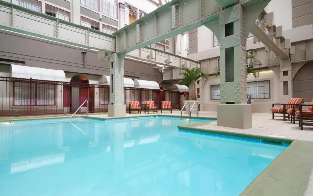 Crowne Plaza Indianapolis-Dwtn-Union Stn by IHG