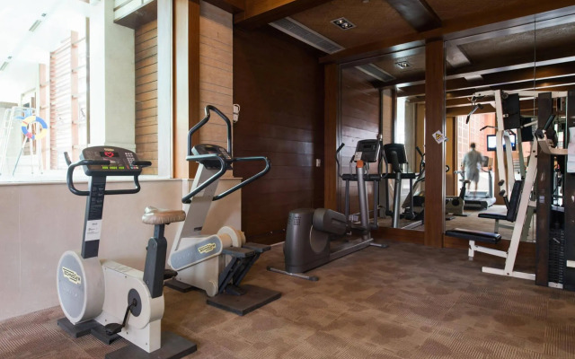 Crowne Plaza Shanghai Nanjing Road by IHG