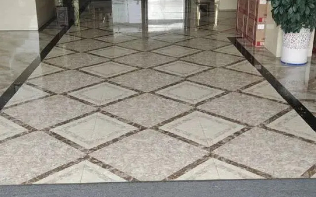 Longshan Tianyi Hotel