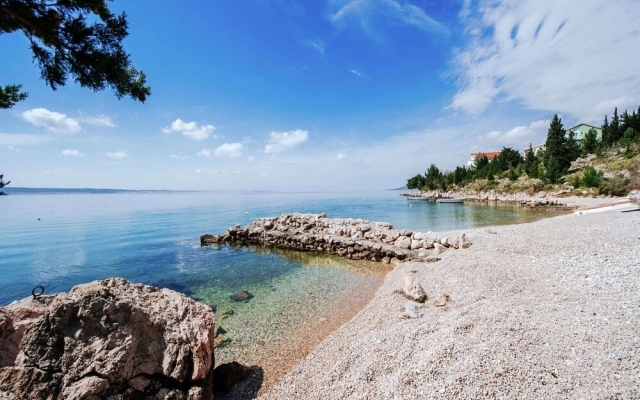 Charming Apartment in Seline Dalmatia With Sea View