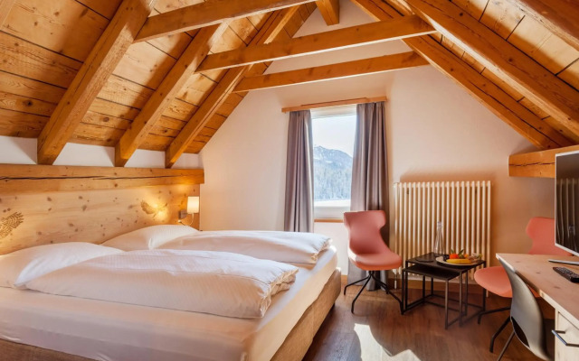 Hotel Waldhaus am See