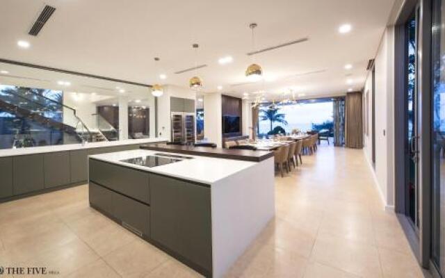 THE FIVE - 5BR - Ocean Villas Da Nang