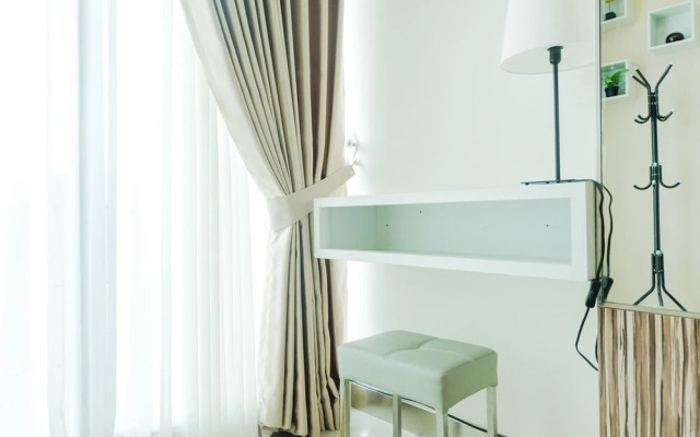 Minimalist Studio Tree Park Apartment near ICE BSD
