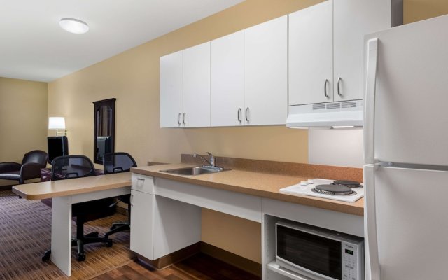 Extended Stay America Cleveland - Brooklyn