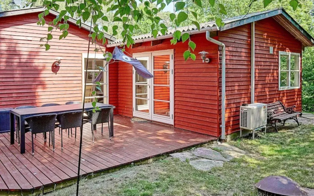 Spacious Holiday Home in NexÃ¸ near Beach
