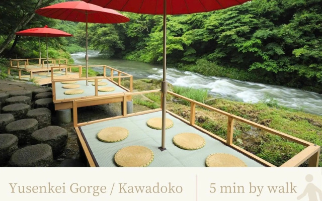 Yamanaka Onsen Shirasagiyu Tawaraya