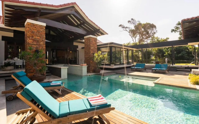 Umhlanga Beach Villa