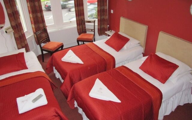 Elgano Hotel
