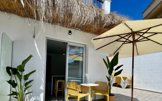 Apartaments La Perla Negra