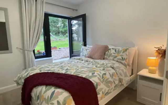 Copperview Apartment