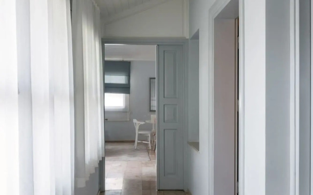 Delight Deluxe Hotel