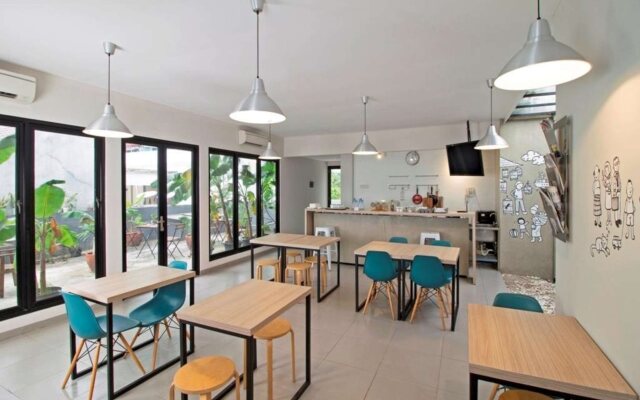 Casaliving by Reddoorz