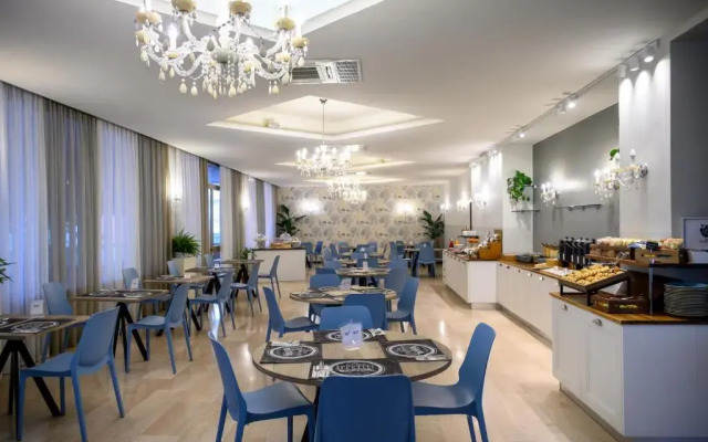 Hotel ATLAS