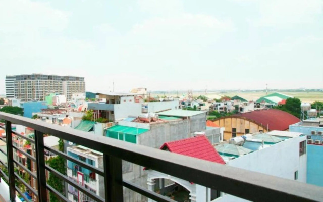Golden Palm Hotel