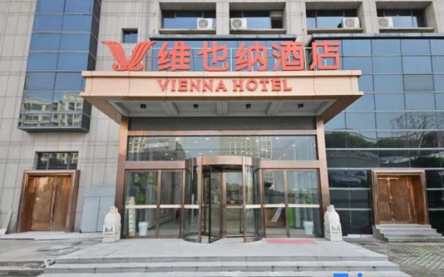 Junkai Hotel