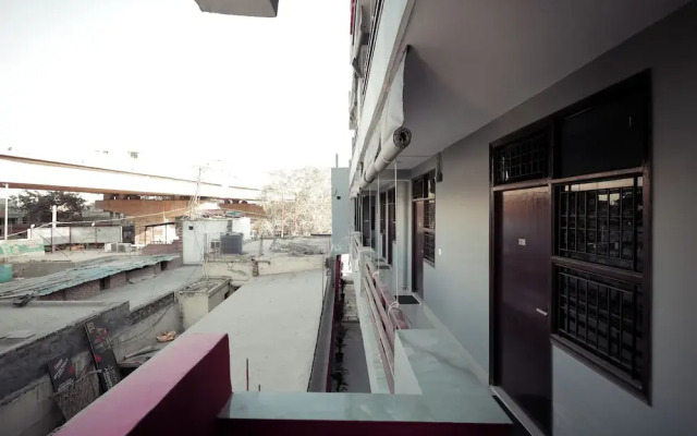 Hotel Spark Inn || Near Motherhood Hospital