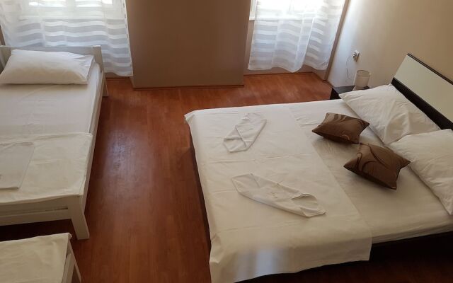 Hostel Morcic