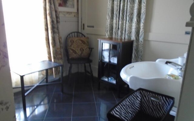 The Breakers Bed and Breakfast