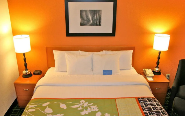 Fairfield Inn and Suites Youngstown Austintown