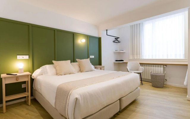 Seis Aldabas Apartamentos