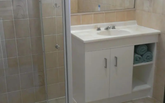 Idlewilde Country & Town Motorinn – Bathroom – Pambula