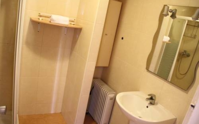 Click&Booking Apartamentos Skorpios