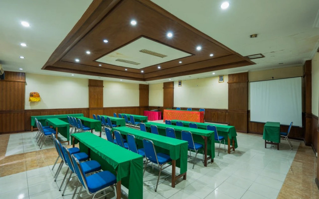 RedDoorz Plus @ Mahajaya Hotel Denpasar