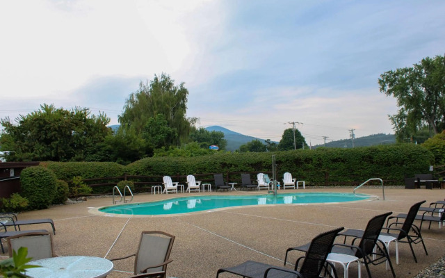 Fireside Inn & Suites Gilford