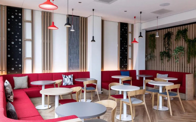 Holiday Inn Express Almere by IHG