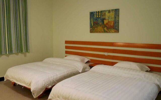 Tiffany Hostel