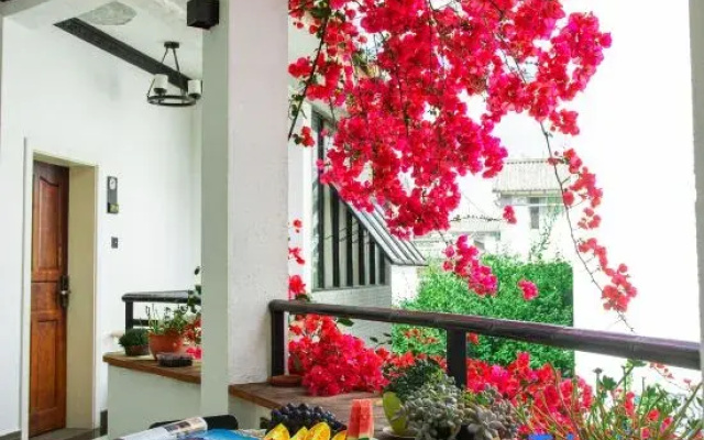 Dali Ziqing Courtyard Inn