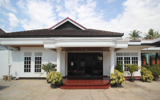 OYO 2014 Wisma Zahra — 2-star hotel in Metro