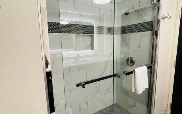 Quality Inn & Suites Lake Charles South