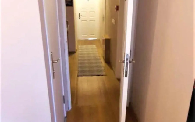 Valentine Suites Hotel