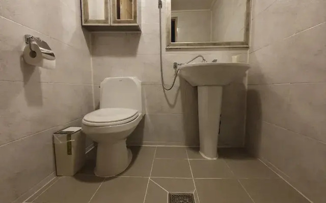 Sokcho Dderak Pension