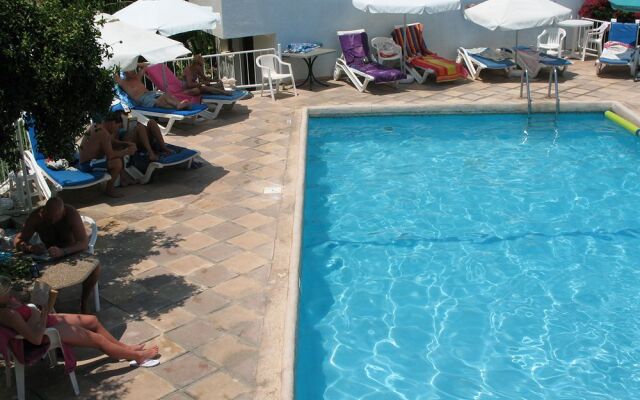 Bougainvillea Hotel Apartments
