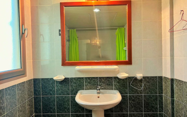 Diamond Apartments
